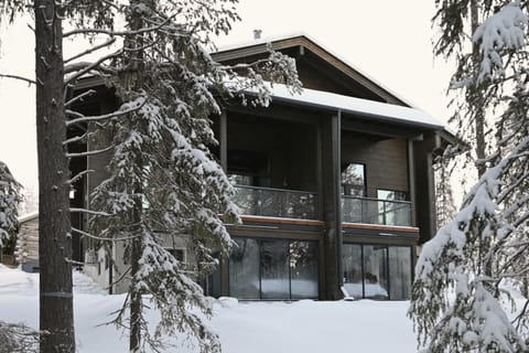 Property building, Day, Natural landscape, Winter