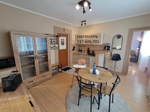 Living room, minibar, kitchen