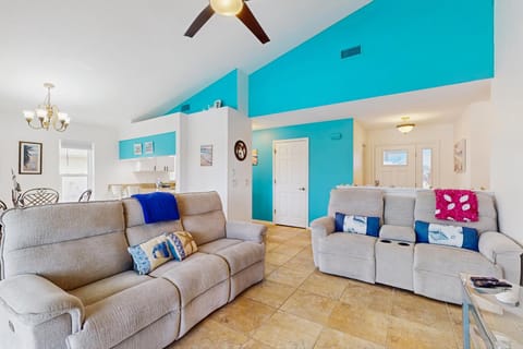 Waterway Whispers House in Rotonda West