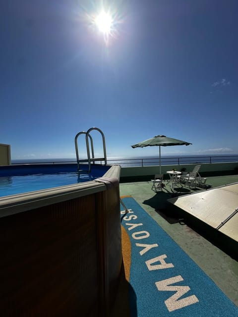 Solarium, Balcony/Terrace, Swimming pool