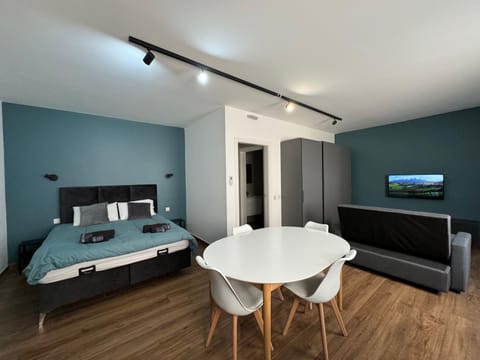 Modern Studio in Central Victoria Apartment in Malta