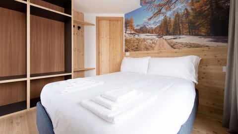 L'essenza Chalet - San Pietro 8A Valdisotto Apartment in Canton of Grisons