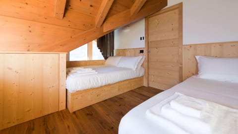 L'essenza Chalet - San Pietro 8A Valdisotto Apartment in Canton of Grisons