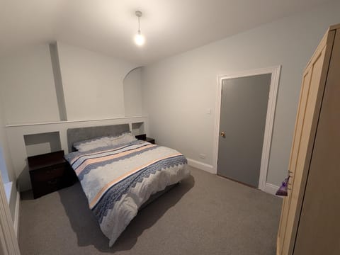 Quiet Private Room in Prime Location Vacation rental in Londonderry