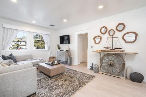 Dusk & Day Spa A Luxe Home & Spa near The River House in Reno