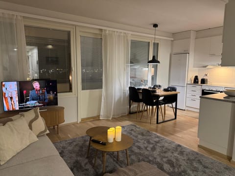 Communal lounge/ TV room, TV and multimedia, Kitchen or kitchenette, oven