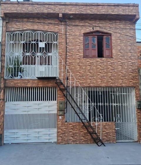 Facade/entrance, On site, Location