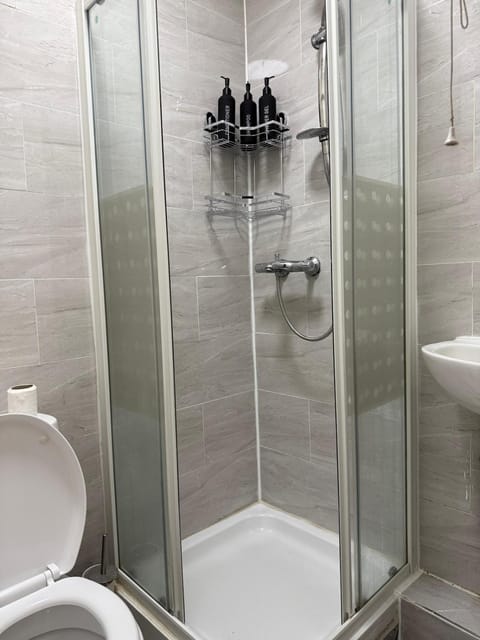 Starlight Nights - Cosy Studio Apartment Apartment in Bradford