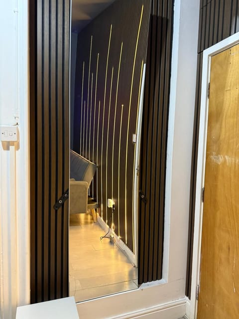 Starlight Nights - Cosy Studio Apartment Apartment in Bradford