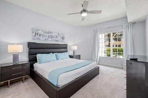 Serene Disney Getaway Designer Style MP61 Apartment in Orlando