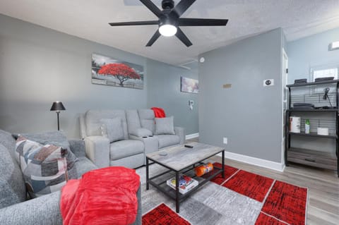 TV and multimedia, Living room, Seating area