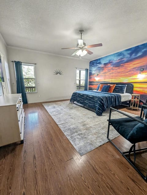 Twilight Hollow - Lakeview Retreat - Sleeps 24 House in Rio Grande