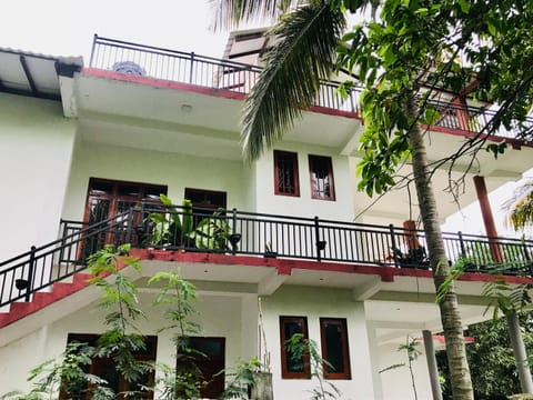 Property building, View (from property/room), Balcony/Terrace