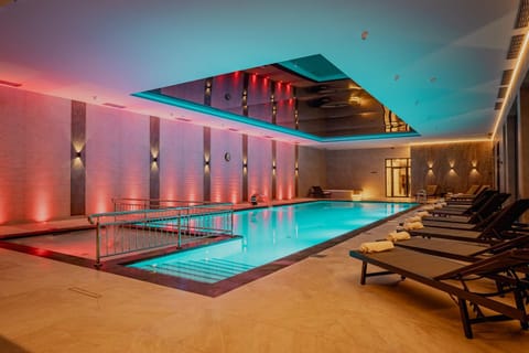 Pool view, Swimming pool, Swimming pool