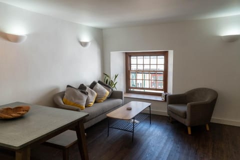 Mor Ki -A perfectly situated modern flat in Looe Apartment in Looe