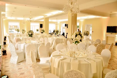Banquet/Function facilities, wedding