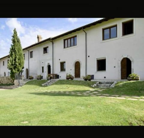 Property building, Day, Garden, Garden view