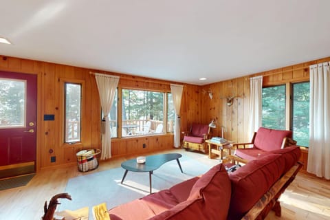 Cedar Perch Cabin Cabin in Wisconsin