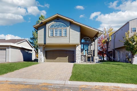 Waterfront Bliss House in South Lake Tahoe
