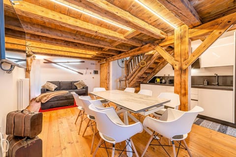 Kitchen or kitchenette, Living room, Dining area