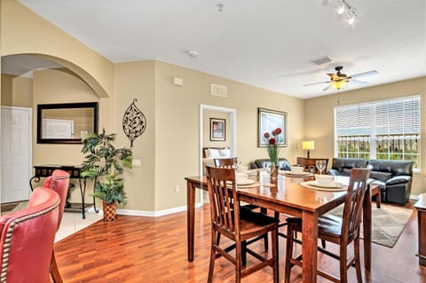 Penthouse Corner at Vista Cay House in Highlands Reserve