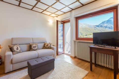Hostdomus - Little Charm Apartment in Sestriere