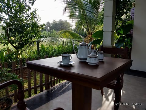 Coffee/tea facilities, Balcony/Terrace, Dining area