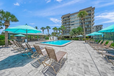 Our House at the Beach W-301 Apartment in Siesta Beach