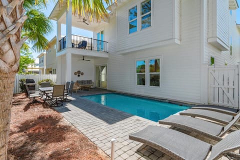 Scattered, Smothered, & Covered House in Miramar Beach