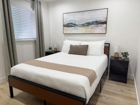 Designer's Touch House in Bonita