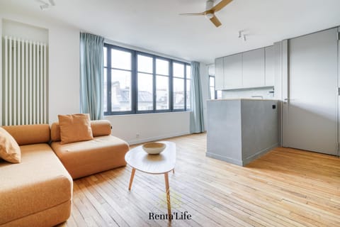 Living room, kitchen