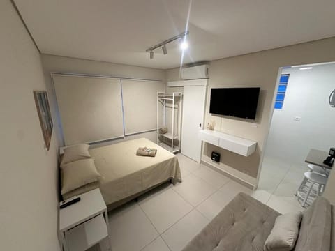 Bed, Bathroom, TV and multimedia, Kitchen or kitchenette, Photo of the whole room, Parking, hair dryier, internet, pet friendly, towels, elevator