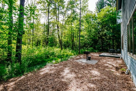 Wintergreen Condo, Unit 540 Apartment in Michigan