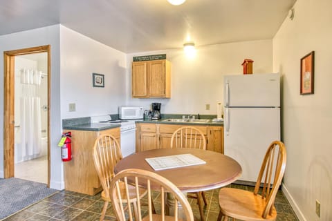 Campground Apt #1 Apartment in Lake Junaluska