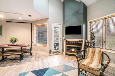 Wintergreen Condo, Unit #543 Apartment in Michigan