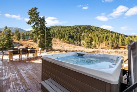 Day, Natural landscape, Hot Tub, Mountain view