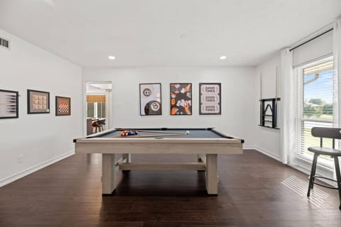 Palm Springs Pool & Game Room! House in The Colony