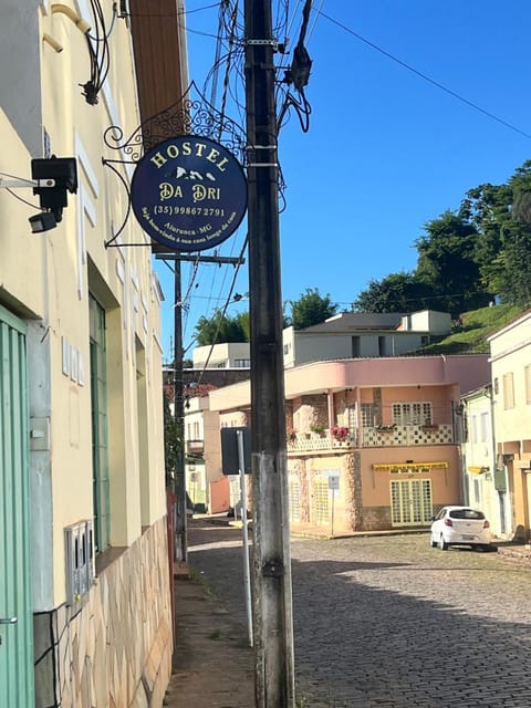 Neighbourhood, Street view, Location