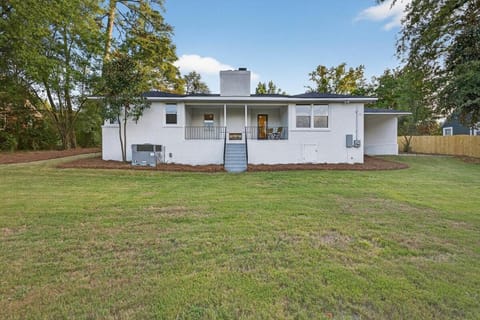 Stylish 3BR Home in Prime Augusta Neighborhood House in Augusta