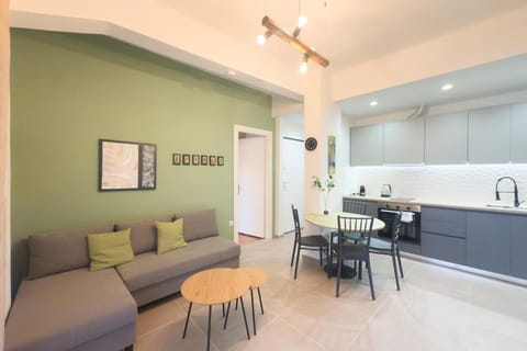 Kitchen or kitchenette, Photo of the whole room