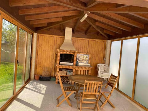 Patio, BBQ facilities