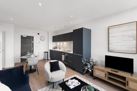 TV and multimedia, Living room, Dining area, internet, kitchen