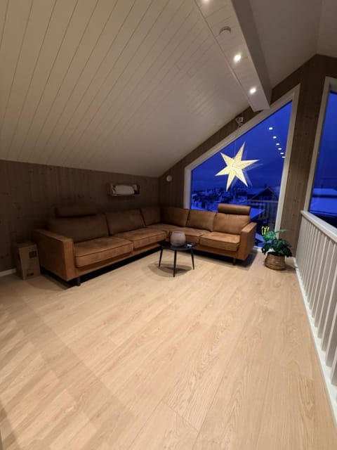 KB - Nordic Luxury Rorbu Villa in Lofoten