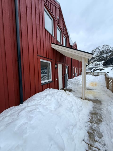 KB - Nordic Luxury Rorbu Villa in Lofoten