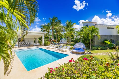 Property building, Pool view, Swimming pool