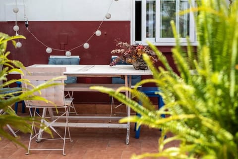 Patio, Spring