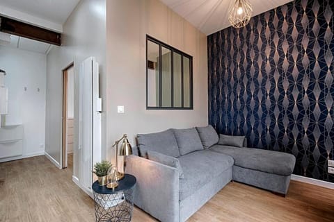 Proche Gare, parking couvert, Wifi Apartment in Bourgoin-Jallieu