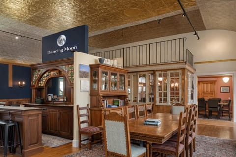 Dancing Moon Luxury Loft and Event Space - Sleeps 12 House in Oshkosh