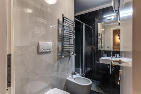 Shower, Toilet, Bathroom, bidet