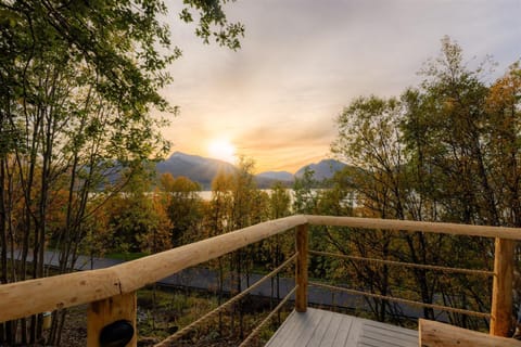 Nearby landmark, Day, Natural landscape, Mountain view, Sunrise, Sunset